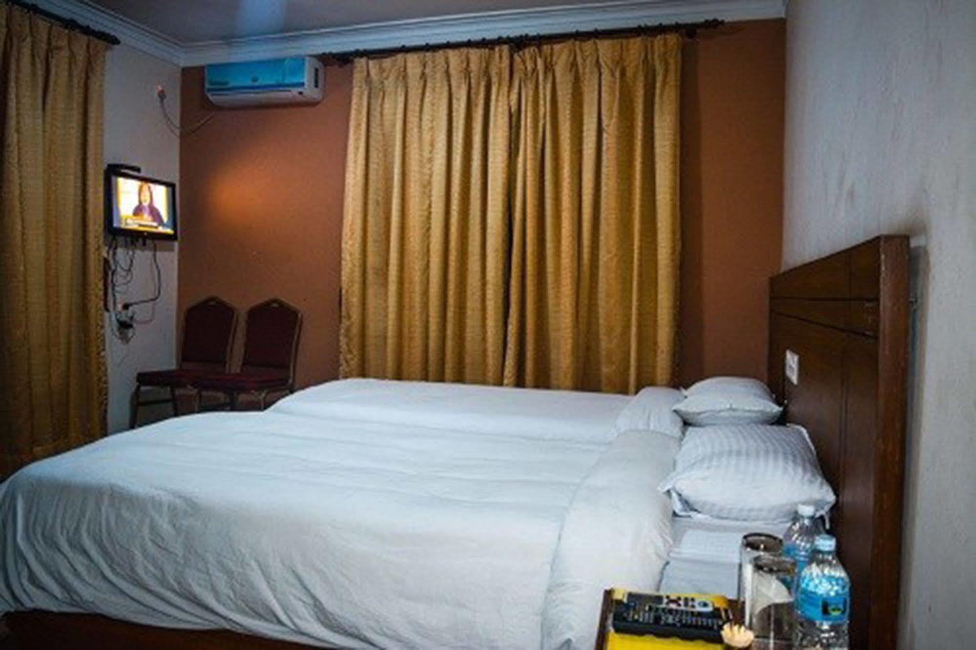Aryal International Hotel Katmandu Eksteriør bilde